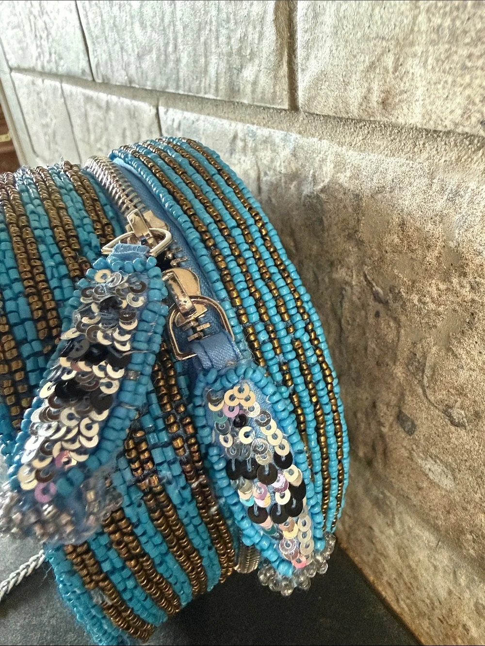 India round beaded
